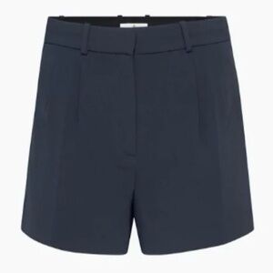 ARITZIA Babaton Pleated 3" Shorts